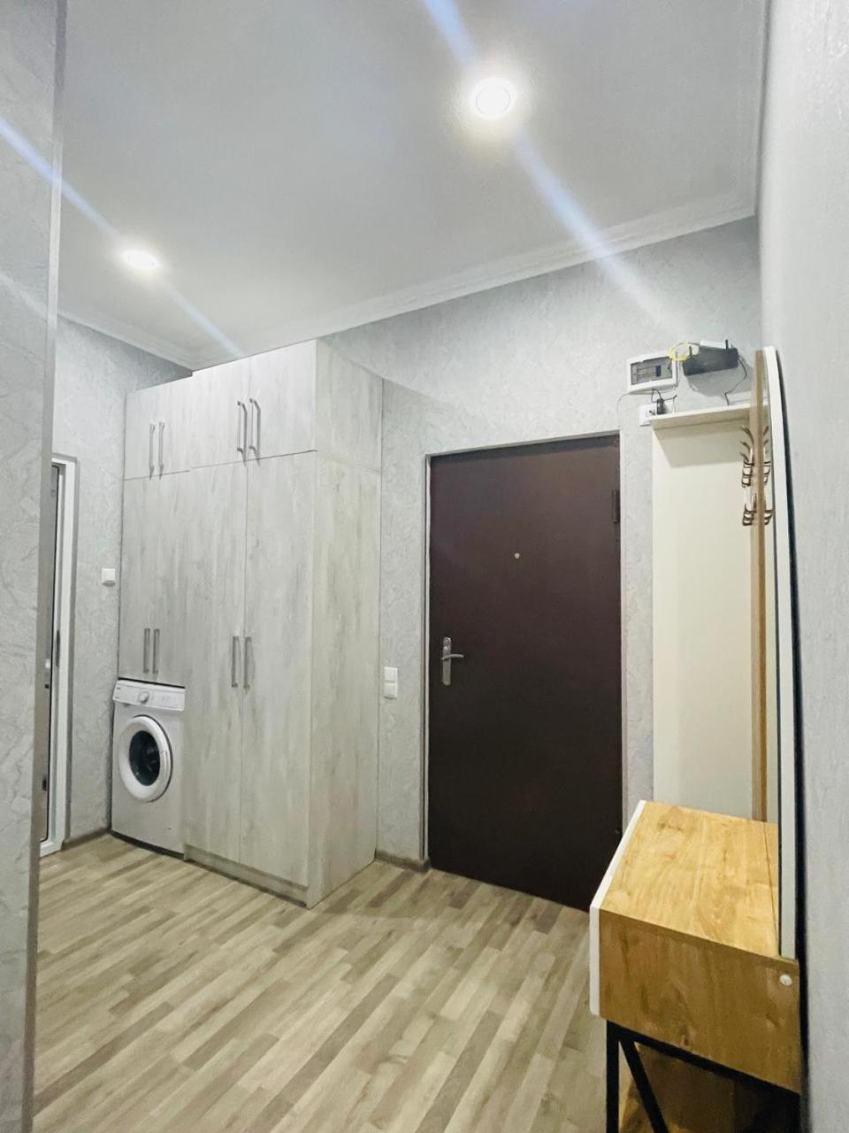 Kate'S New Cozy Apartment Kutaisi Bagian luar foto
